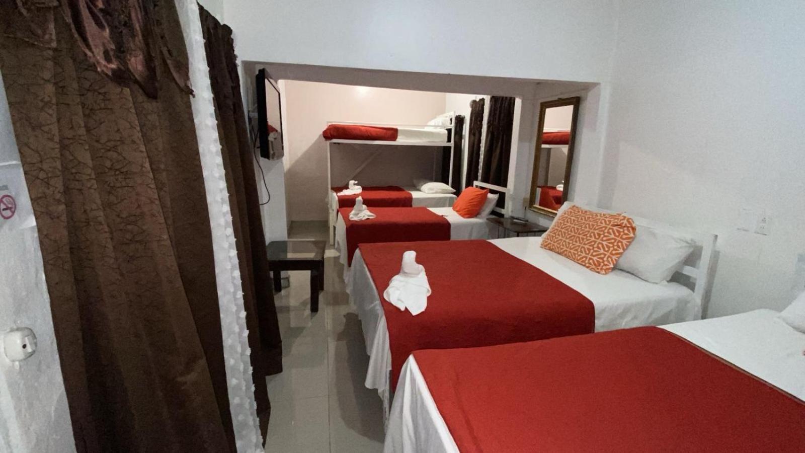 Hotel Marjenny Copan Exterior photo