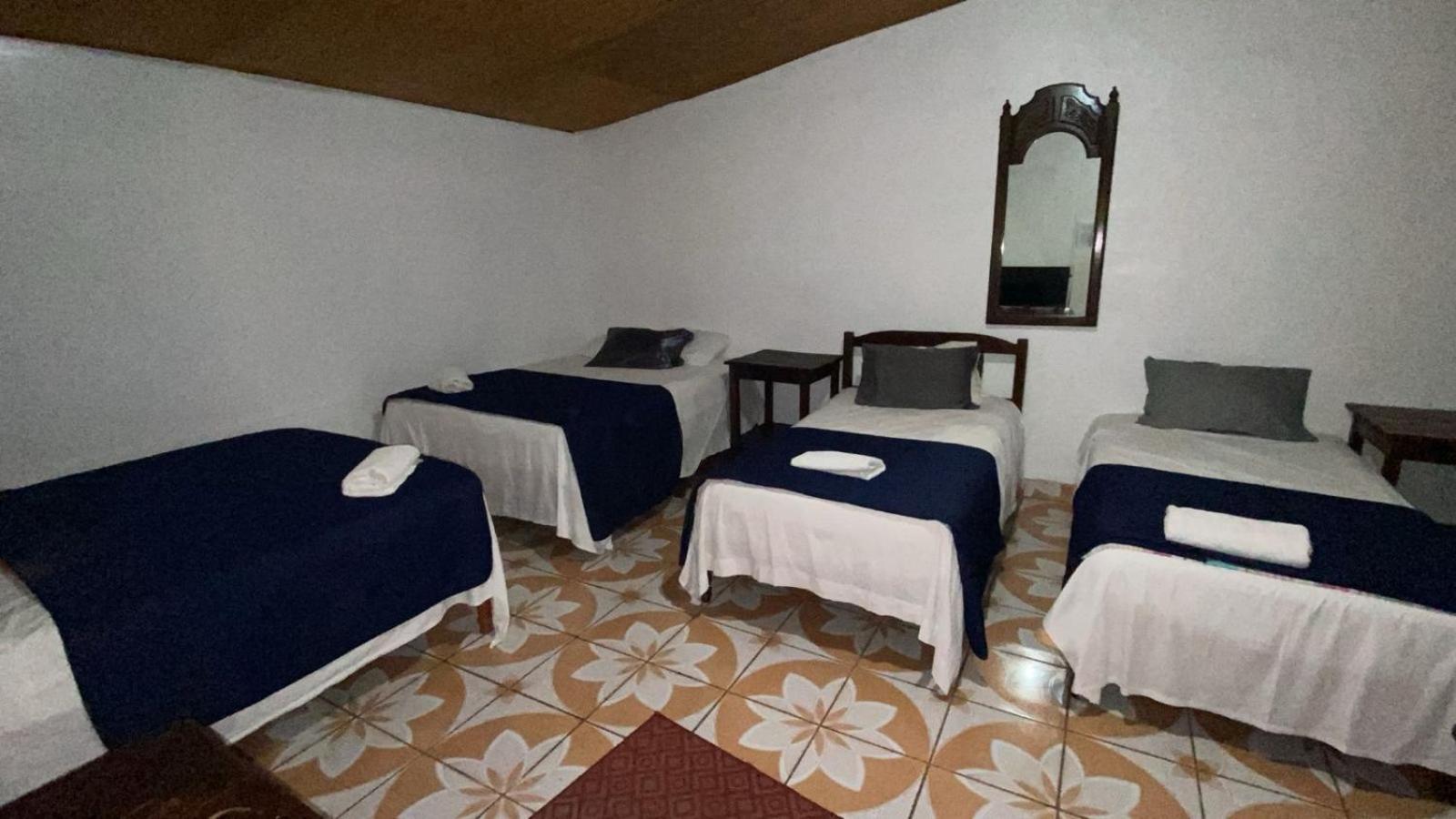 Hotel Marjenny Copan Exterior photo